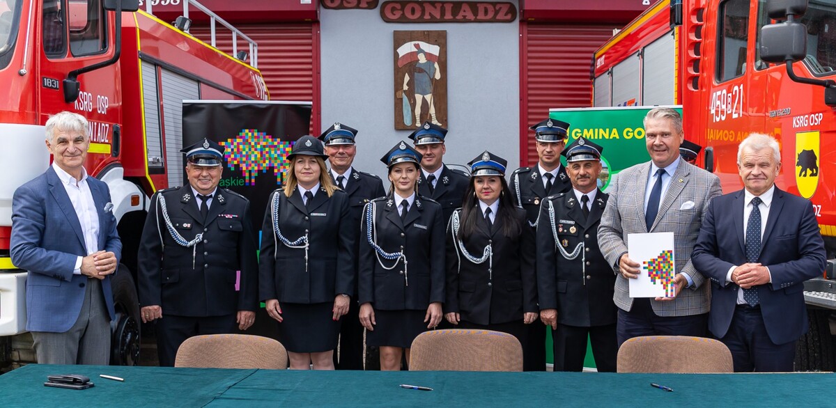 w goniądzu przekazano kolejne dotacje dla osp